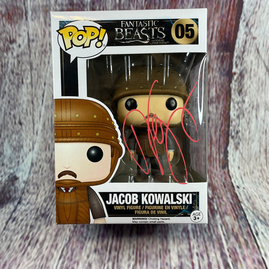 05 Signed Fantastic Beasts, Jacob Kowalski
