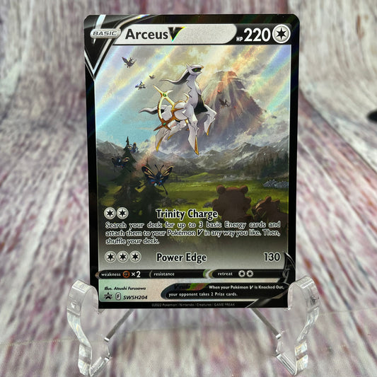 SWSH204 - Arceus V (NM/M)