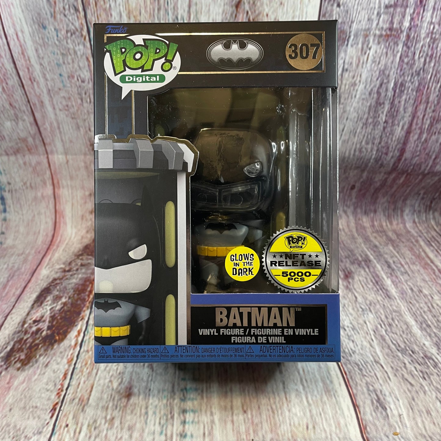 307 Batman, Batman (Glow in The Dark, NFT Release 5000 PCS) [3348 MINTED]