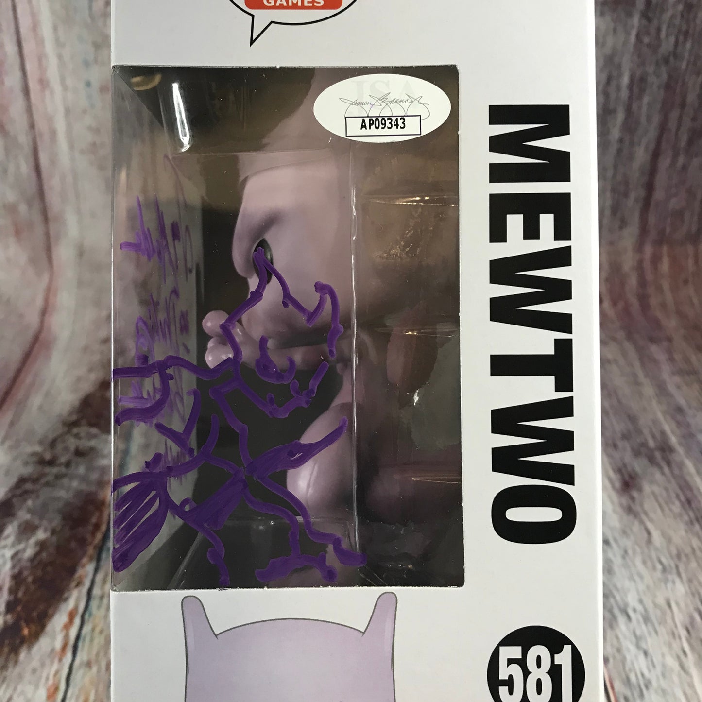 581 Signed Pokémon, Mewtwo
